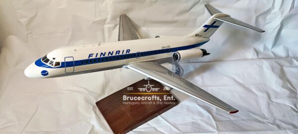 Douglas DC-9-14 Finnair OH-LYD - Image 24